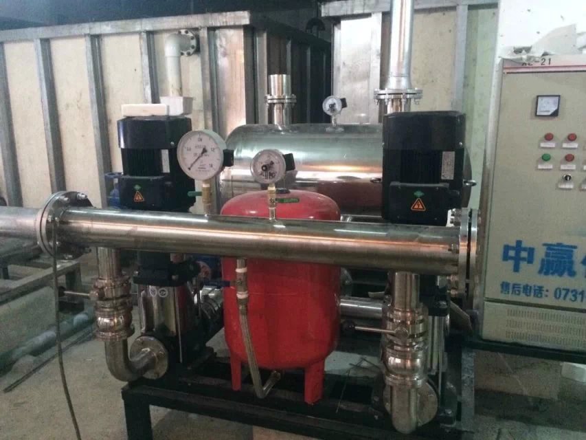 江西雄鷹房地產開發有限公司采購5.5KW、7.5KW兩用一備無負壓供水設備兩套